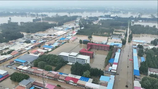 中国洪灾网购买家也遭波及　网友收到通知：您的货正在抢救中