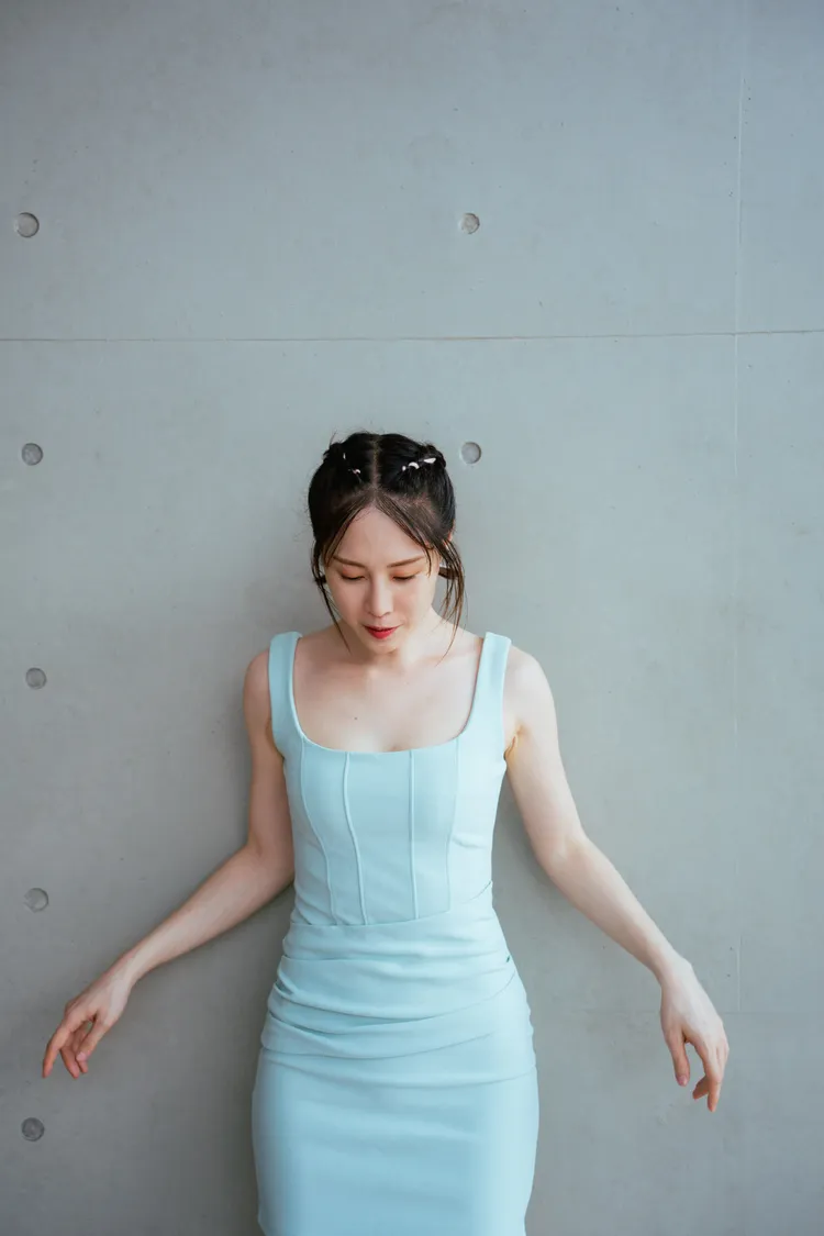 蔡亘晏膚色極白。晨邦國際提供