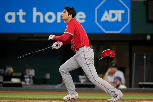 大谷翔平第42轟炸裂！這原因沒戴頭盔繞完 4個壘包　生涯僅見