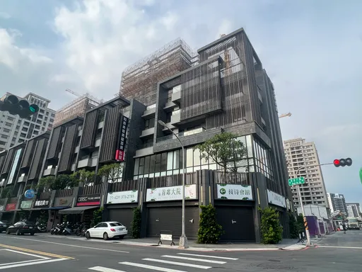 獨家|年營業額破5億!砸1.25億現金買店面 知名營養師創這區最貴紀錄