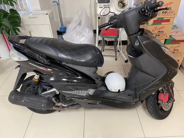 騎士將吃上10張罰單。翻攝畫面