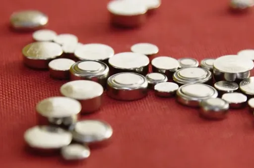 女童長期無故流鼻血竟是「這枚小物」惹禍！　醫生：卡鼻腔長達2年