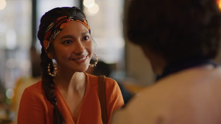 《雅加達小情歌》主演 丁達·奇拉納（Dinda Kirana）飾演女主角「憂果」。公視提供