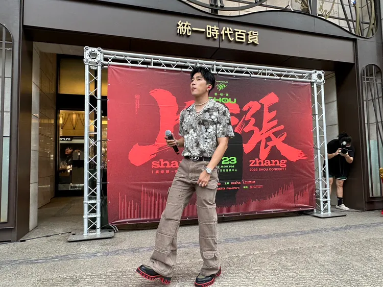 婁峻碩嗨唱讓粉絲嗨翻。林丞偉攝