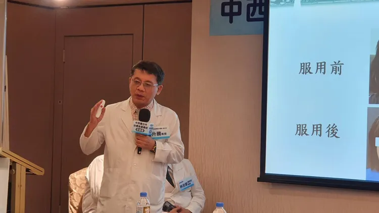 中國附醫中醫部主任黃升騰指出，中西醫藥合併治療可減少癌症發生率及增加存活率。林芳如攝