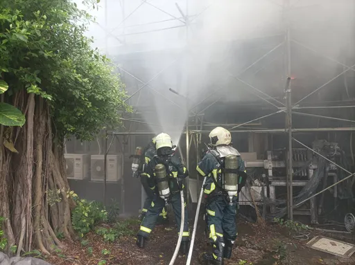 台灣大學化工系實驗室爆炸 已9人送醫!2人熱油噴濺燙傷、7吸濃煙嗆傷