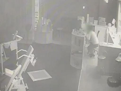 男子欠債還不出潛商辦大樓行竊 眼尖警專實習生助學長逮人