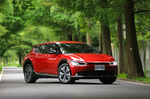 Kia EV6為何成為電動車界黑馬? 盤點五大擄獲全球車迷芳心的迷魂魅力