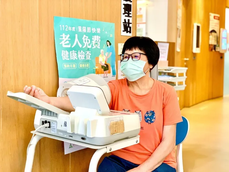 長者健檢。新竹市府提供