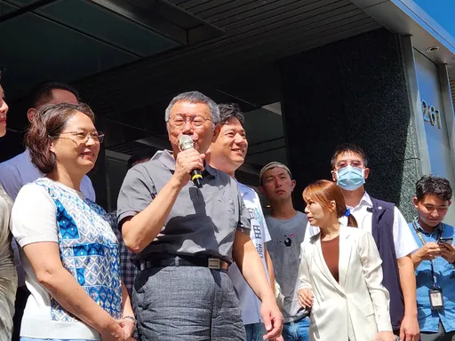 郭台銘IG只追蹤他1人！柯文哲瞪大眼結巴了　最後吐出這3字