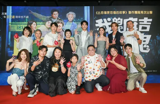 全聯先生失控砸超跑後首露面 大笑1秒後又是招牌面癱表情