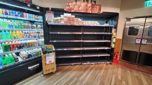 傳買不到盒裝「蛋價要漲」!全聯貨架空空民憂「是真的」 業者回應了