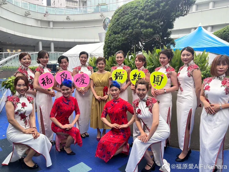 福原愛日前出席中日友好青少年的活動，被中國粉絲追捧。翻攝福原愛微博