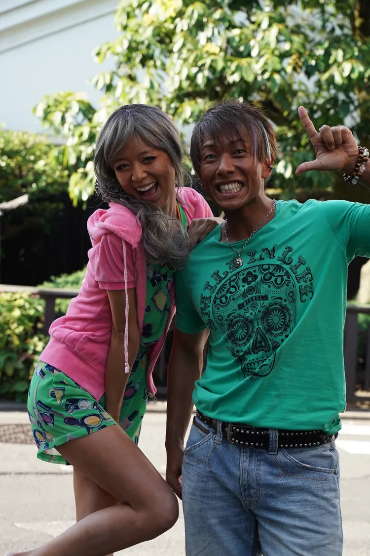 清水健（右）片中扮109辣男，常要求導演對他嚴格一點。甲上娛樂提供