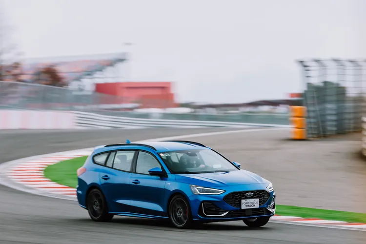 Ford Focus車系今年1-7月全車系掛牌數累積7759輛、站上暢銷榜第8位，而國產車僅有的Wagon旅行車型，更持續受到消費者歡迎。原廠照片