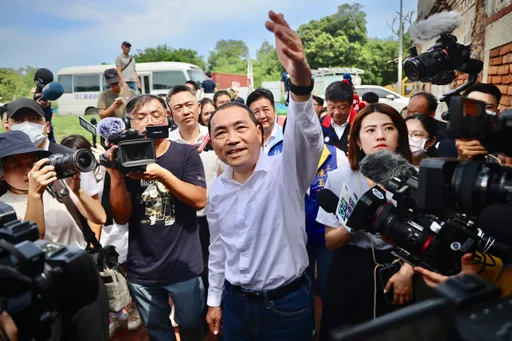 侯友宜登北山古洋樓發表6大金門政見 巧遇郭台銘的話會這麼做