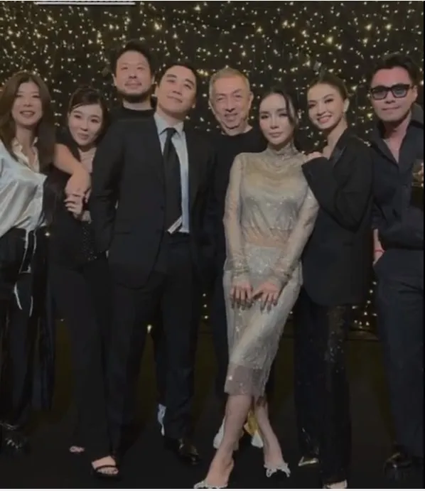 韓星勝利也現身林慧俐的生日派對。翻攝TikTok