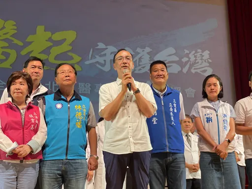 謝長廷拋「放射元素有益說」炸鍋 朱立倫:他應該先多喝幾杯