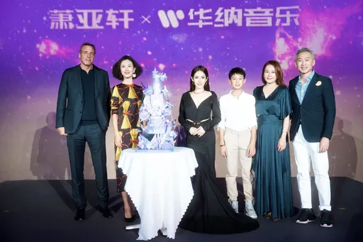 44歲蕭亞軒終於鬆口不生小孩主因 姪子13歲帥成這模樣想簽他出道