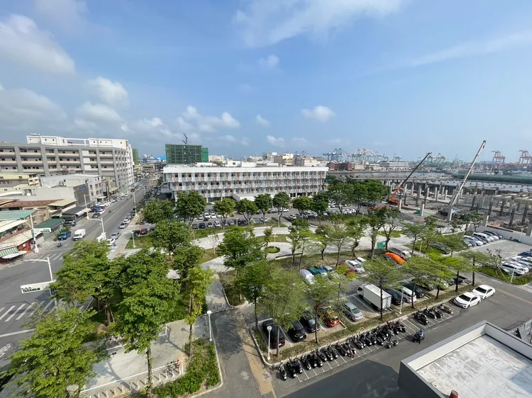 前鎮漁港改造後核心區。海洋局提供