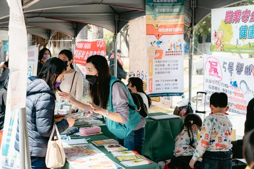 他怨同事傳LINE離職甩鍋跑了　大批苦主喊：廁所會吃人！買午餐6年未歸