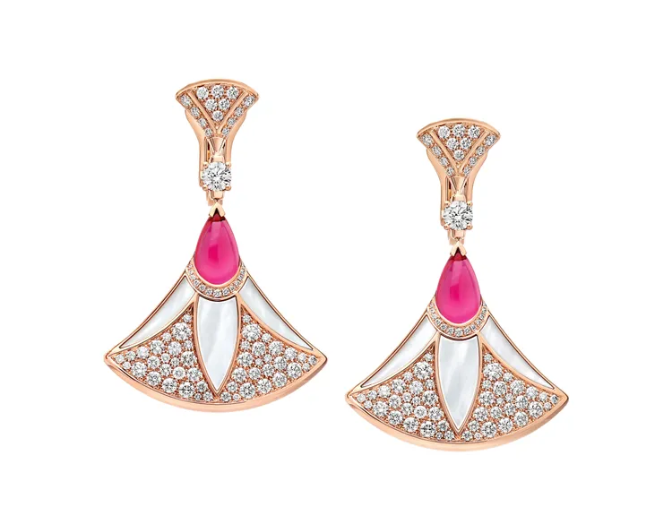 Divas' Dream玫瑰金粉紅碧璽與鑽石耳環，價格店洽。品牌提供 
