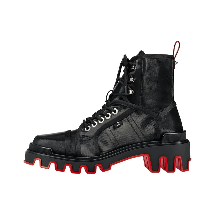 秋冬新款Panaroot Dune黑色綁帶短靴，4萬5400元。品牌提供