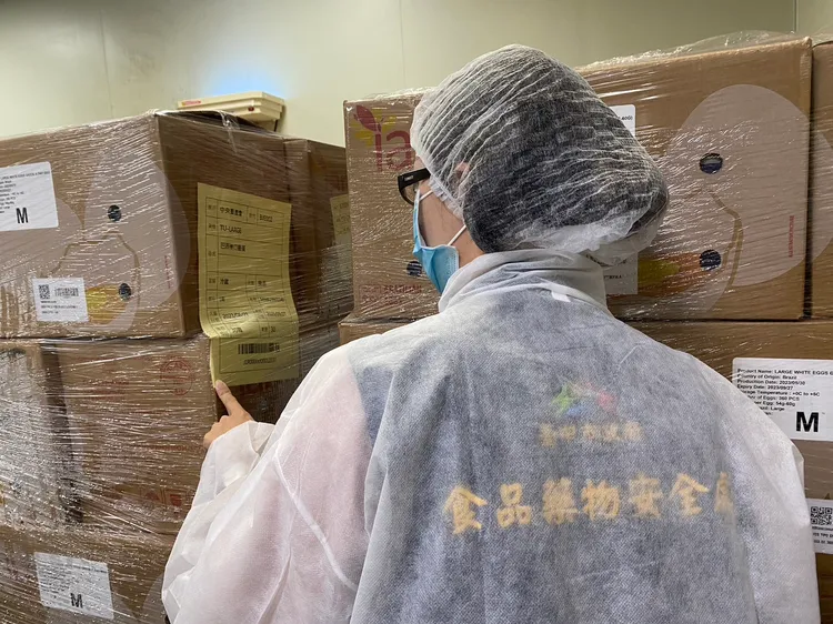 業者說，產地圖示是由中央提供。市府提供