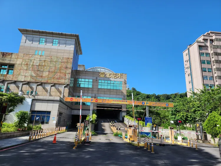 花木市場停車場仍由北市停管處經營。秦富珍攝