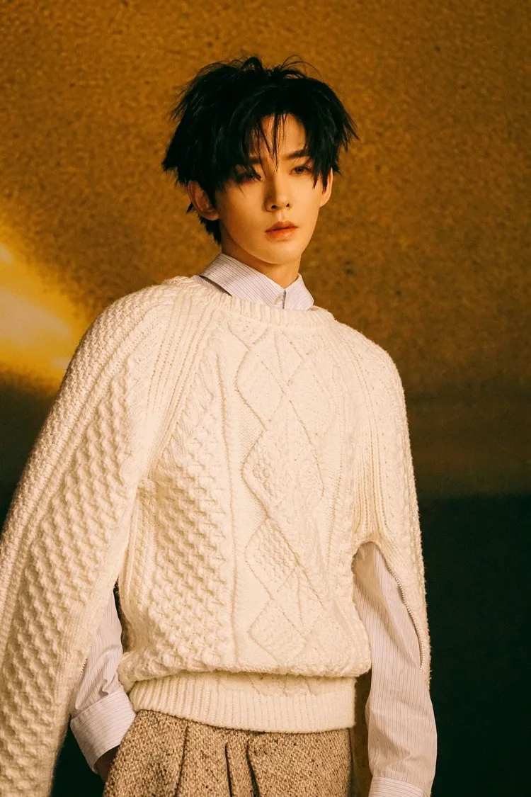 鄧為這個暑假人氣暴衝。翻攝鄧為工作室微博