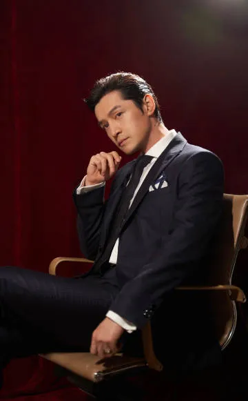 胡歌之前自曝崩壞照，但他精心打理時還是帥的。翻攝胡歌工作室微博