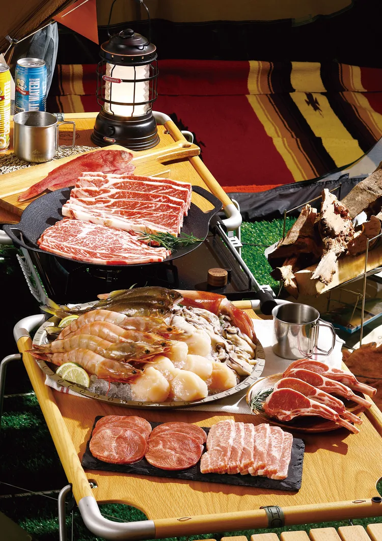 美福食集中秋烤肉禮盒極炙頂級海陸饗宴組。業者提供