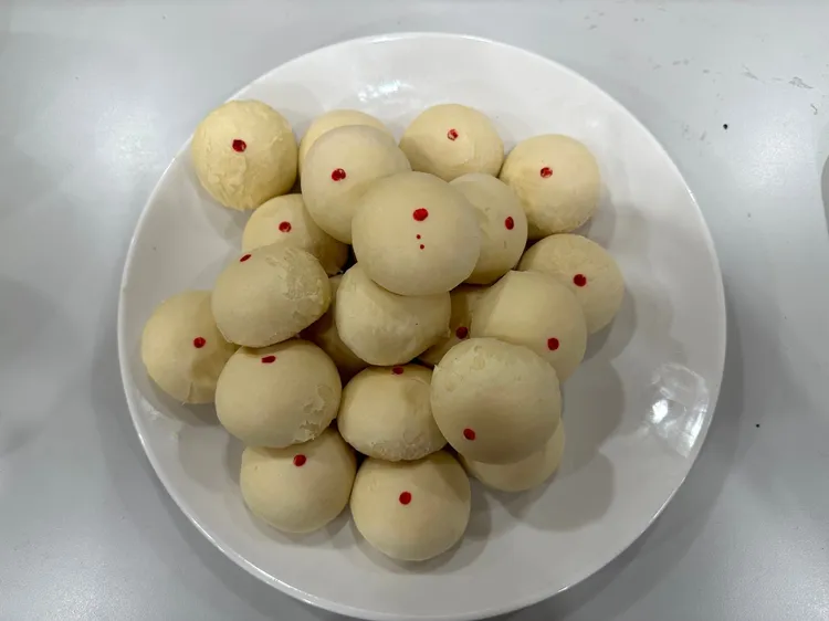 鮮肉月餅。翻攝畫面