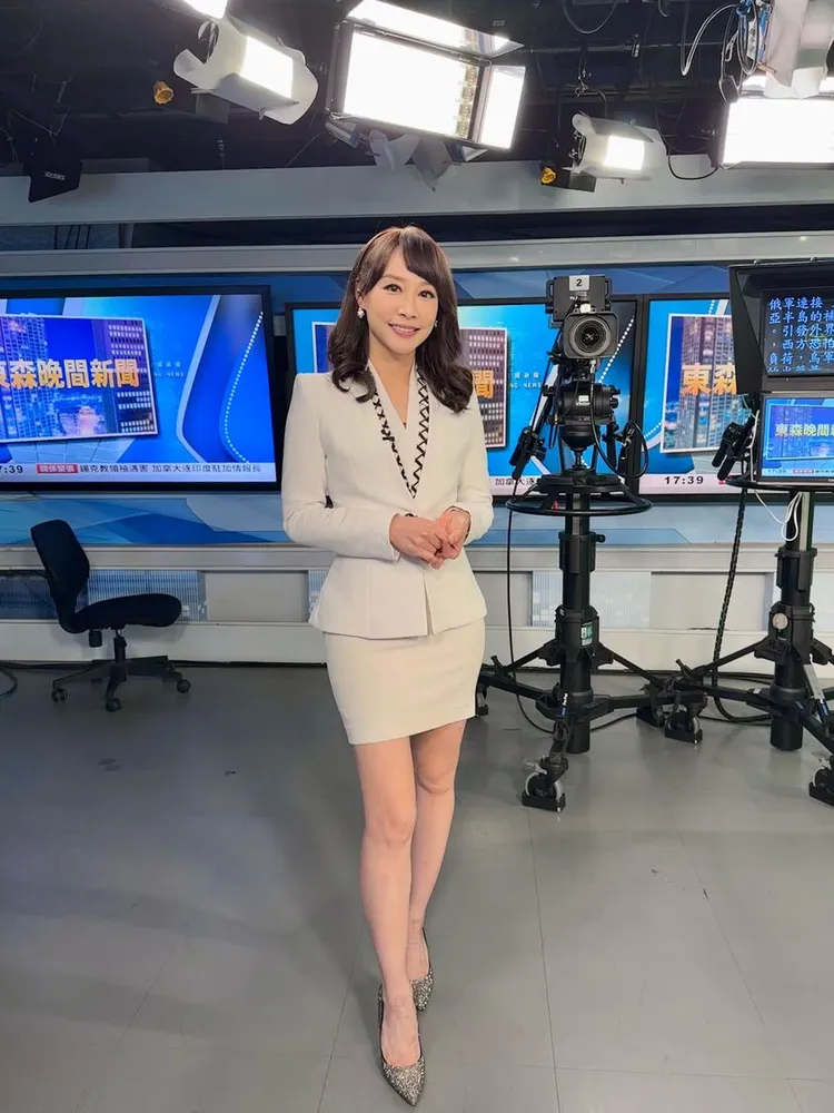 吳宇舒產後第60天站回主播台。翻攝吳宇舒臉書