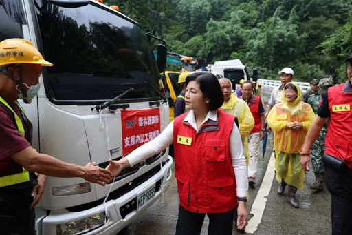 雲林古坑預防性撤離4村共90人　聯外道路重機具24小時駐守