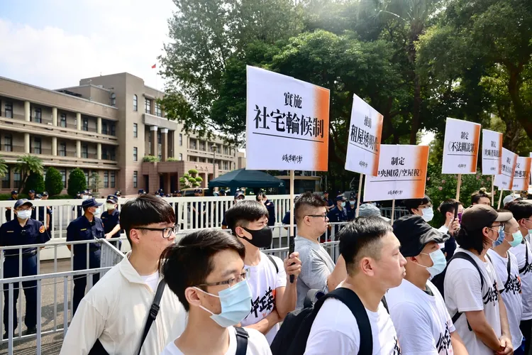 行政院前記者會現場。林林攝