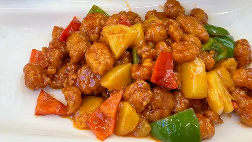 餐廳咕咾肉焦了「硬的像石頭」　顧客持槍逼重做反遭老闆夫婦KO