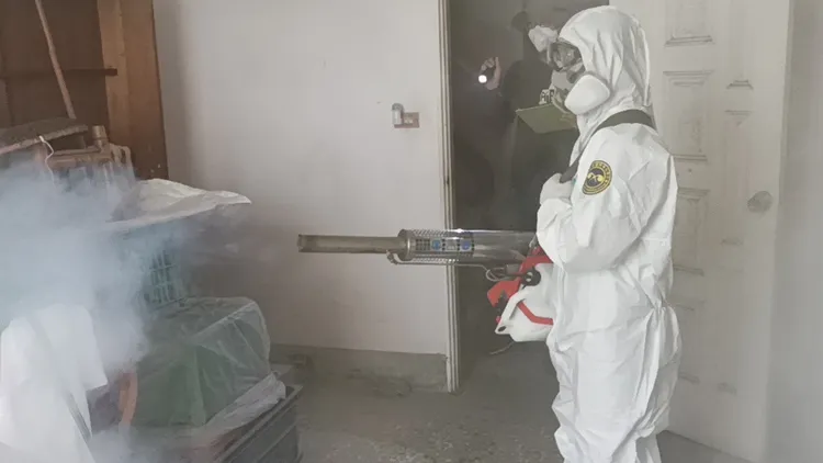 台南市登革熱確診數已破萬例，市府動員噴藥滅蚊。衛生局提供