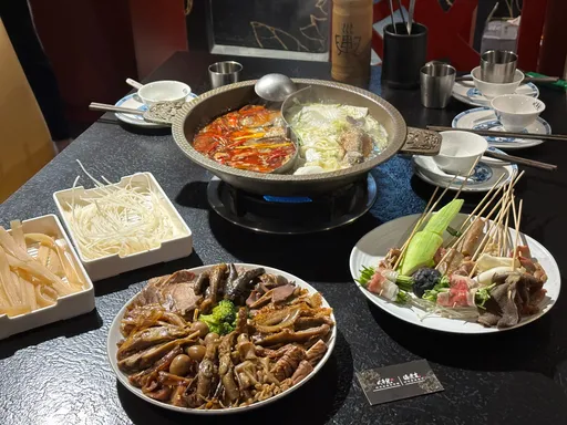 麻辣好味道!「辛辣女王」孫筱渥展分店搶攻北車美食商機