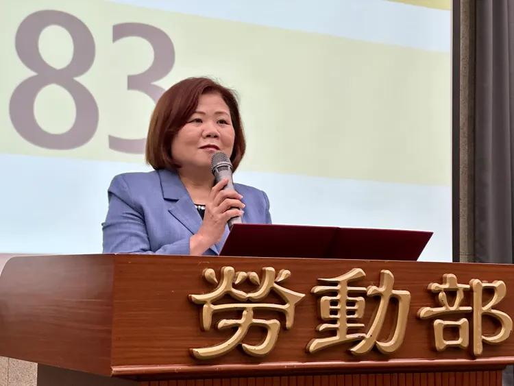 許銘春會後舉行記者會說明。王良博攝