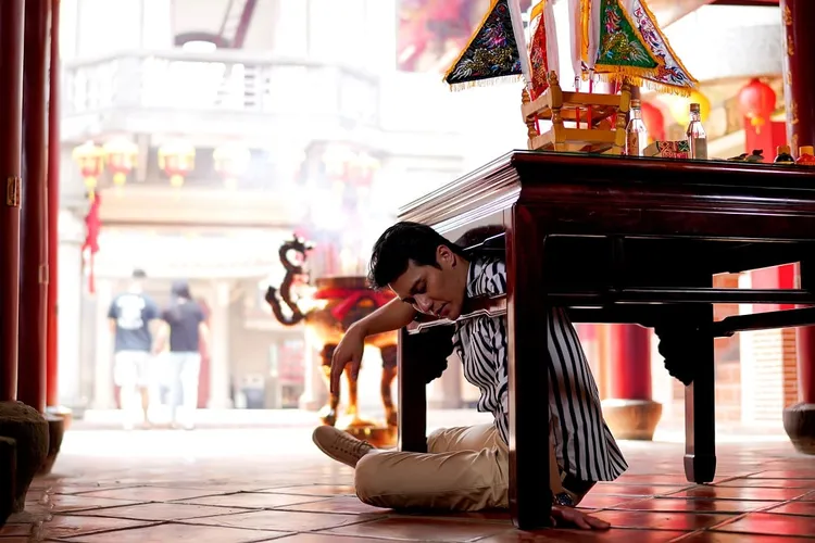 張睿家劇中飾演乩身。華視提供