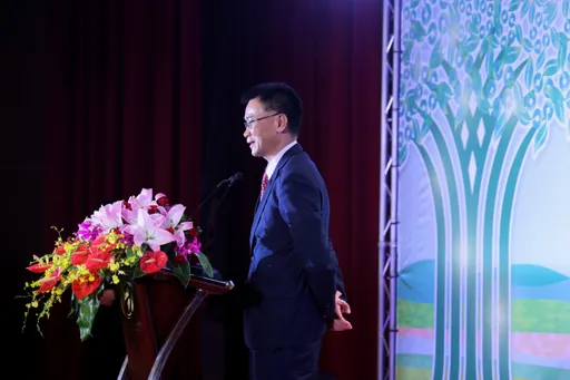 綠營不捨陳吉仲下台　他們幫喊話「放民進黨不分區第一名」