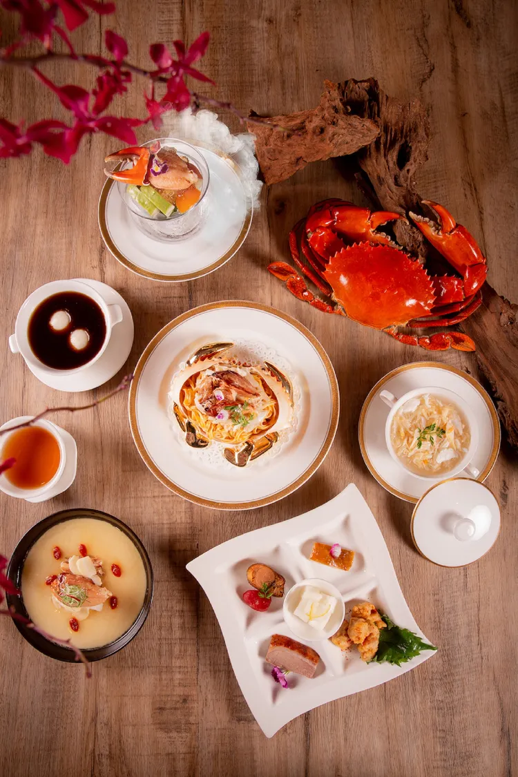 台北萬豪宴客樓秋季限定「蟹舞金秋」饗宴，採個人式位上套餐。台北萬豪酒店提供