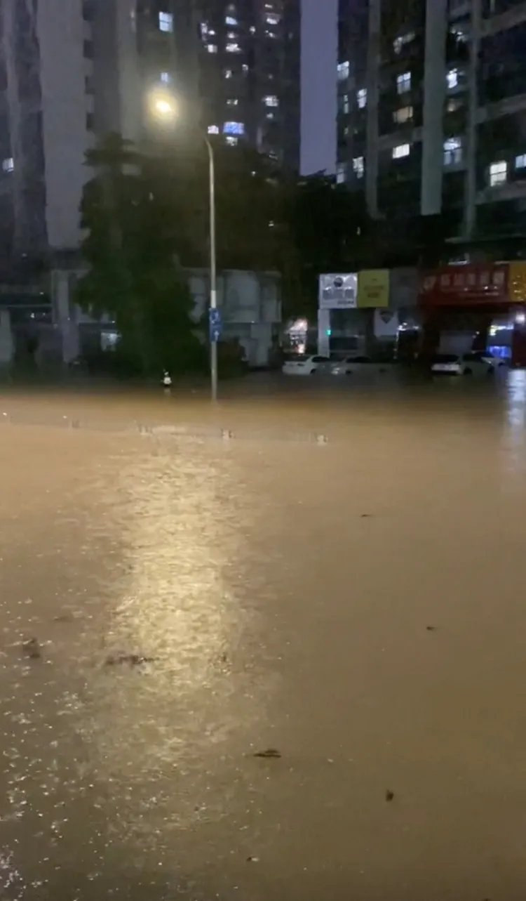 深圳。路透社