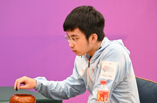 天才!22歲許皓鋐擊敗圍棋世界第1南韓好手 挺進杭州亞運金牌戰