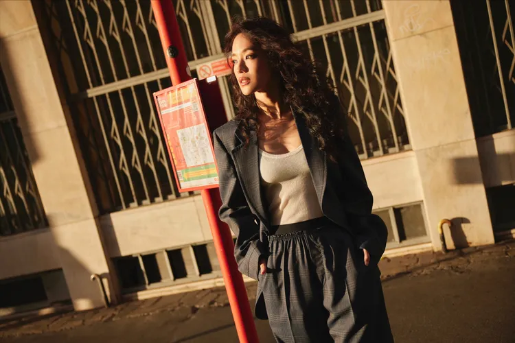 舒淇在米蘭街頭留下唯美身影。品牌提供