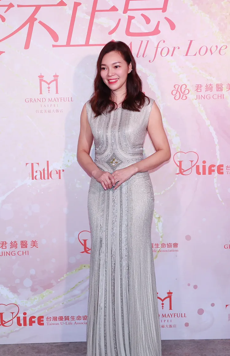 曾馨瑩今晚出席公益活動，說一定會捐款，但不透露金額。彭欣偉攝