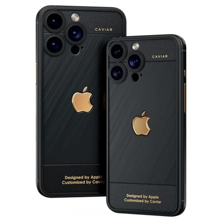 iPhone 15 Pro/Pro Max Ultra Black版本，售價8060美元~9560美元，24K金蘋果logo，機殼由航太鈦合金製成，經過PVD處理。翻攝GSMArena