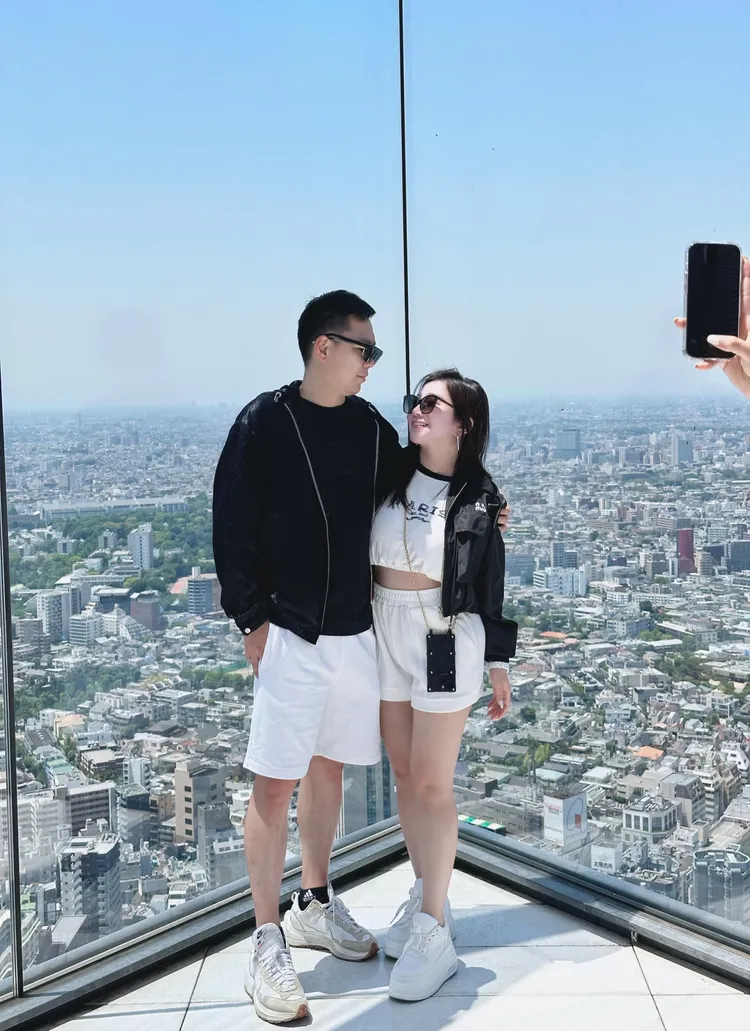 天后闆妹與老公豪哥結婚六年，至今仍恩愛如昔。翻攝《天后闆妹》IG