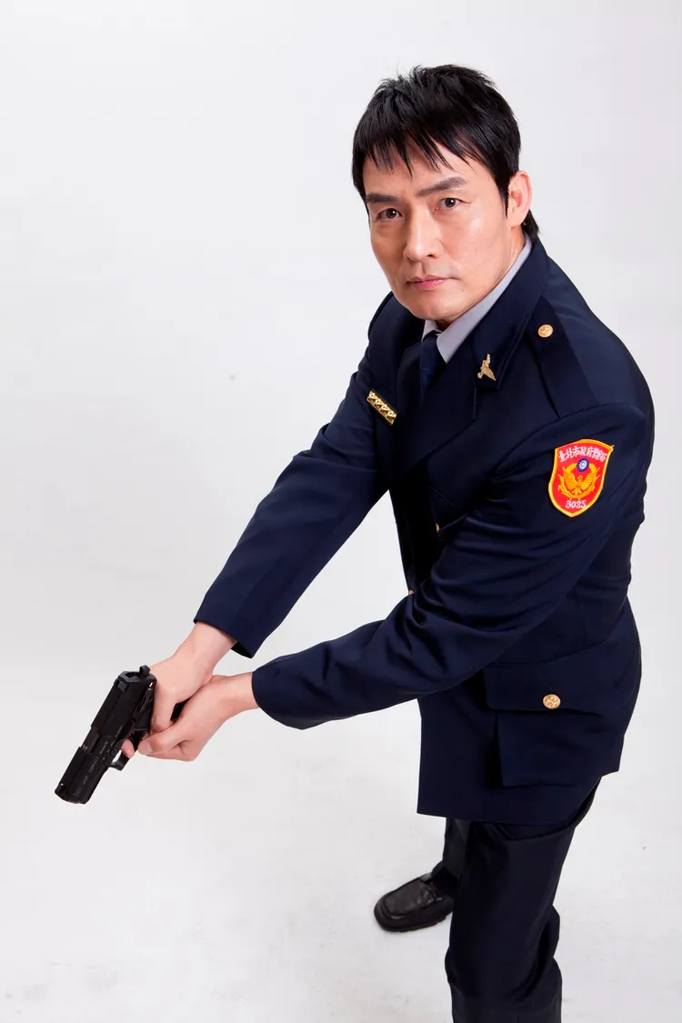 霍正奇辦警察。大愛提供